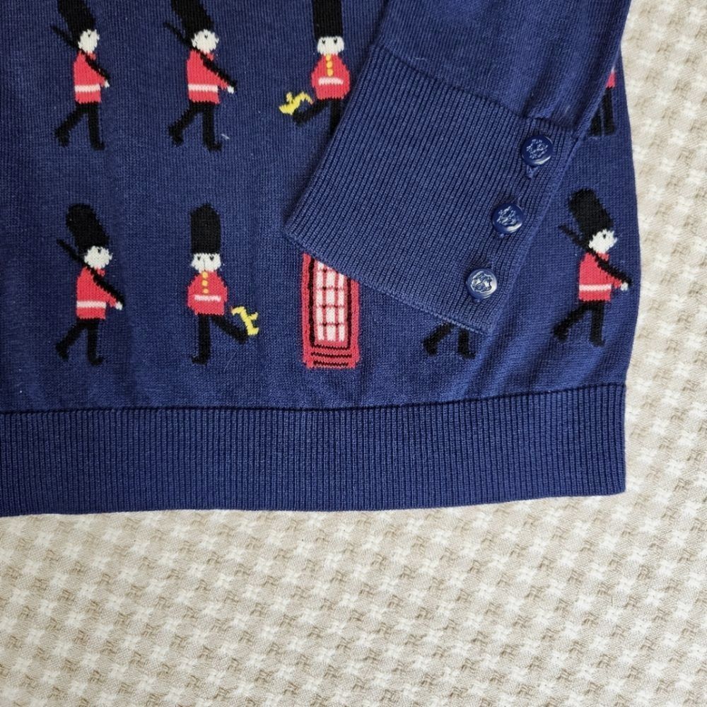 Talbots Iconic Palace Guards British Phone Booth Whimsical Long Sleeve Sweater - Picture 4 of 11